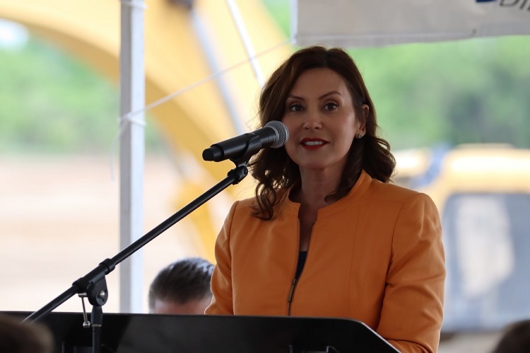 Whitmer Speaking at Speedrack.jpg