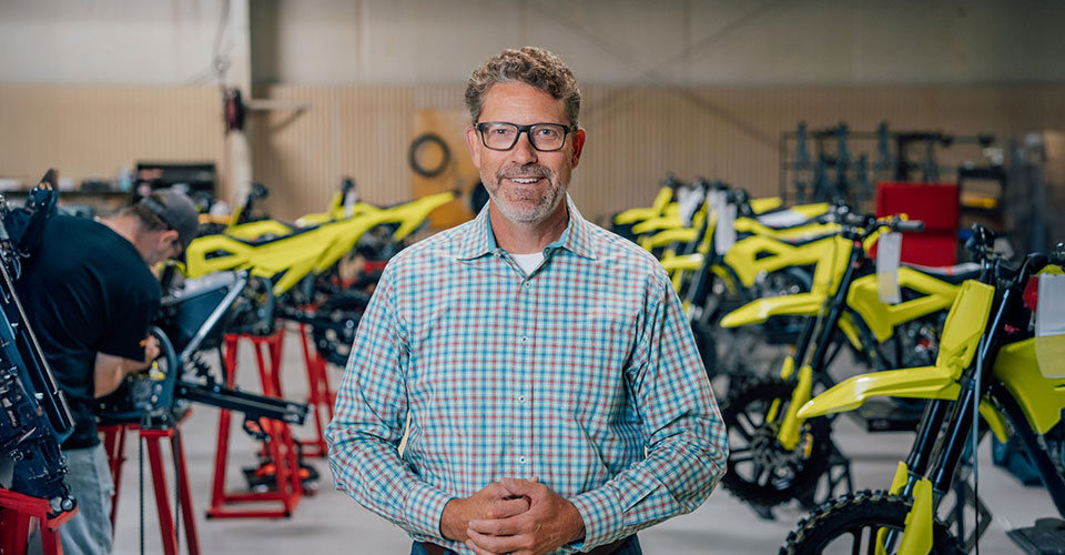 Hilbert standing, smiling