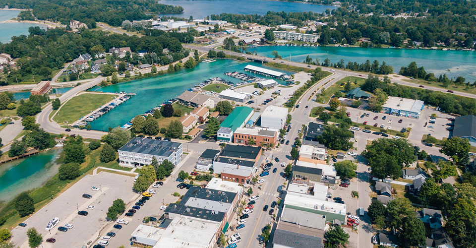 ames-st_960x500.jpg
