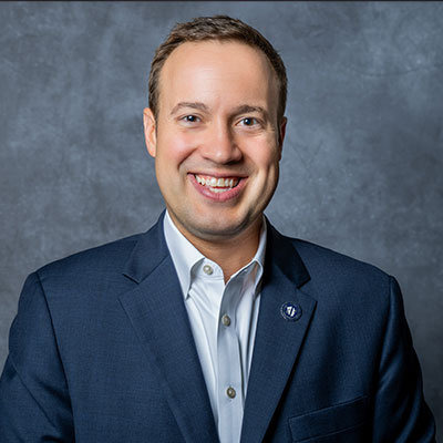 JPRea_Headshot400.jpg